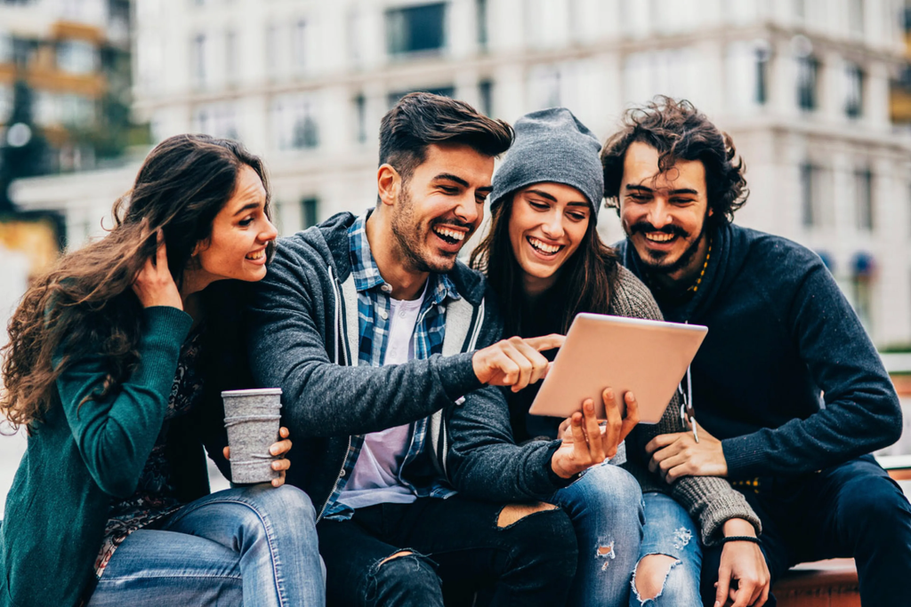 Comprar SEGUIDORES ESPAÑOLES FACEBOOK